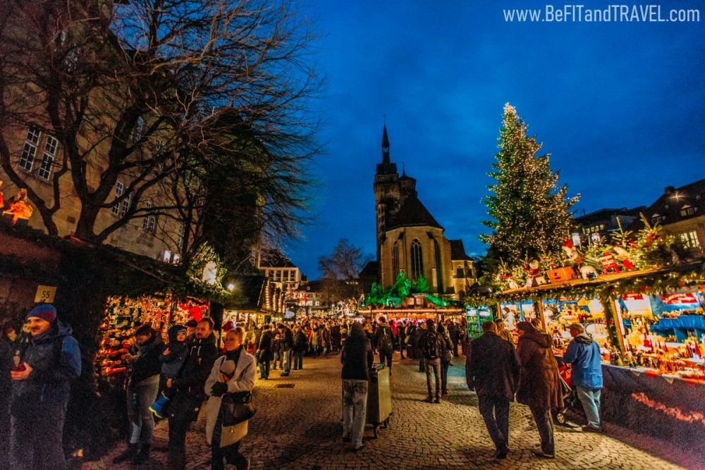 travel couple blog christmas market 3077